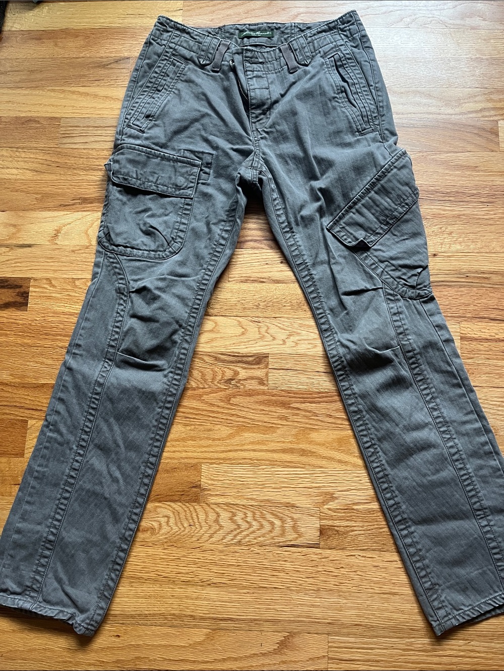 Women’s Cargo Pants in Olive Green